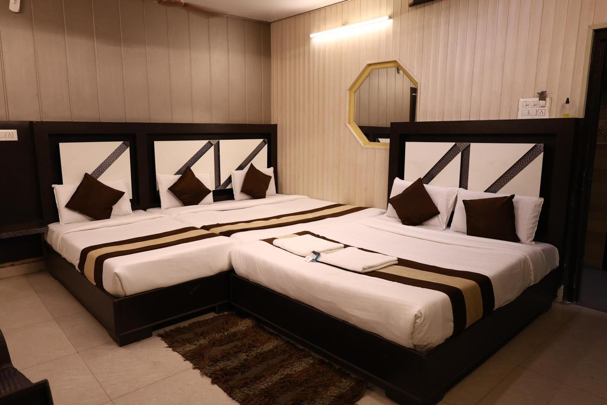 Hotel Pardesi Haridwār Dış mekan fotoğraf