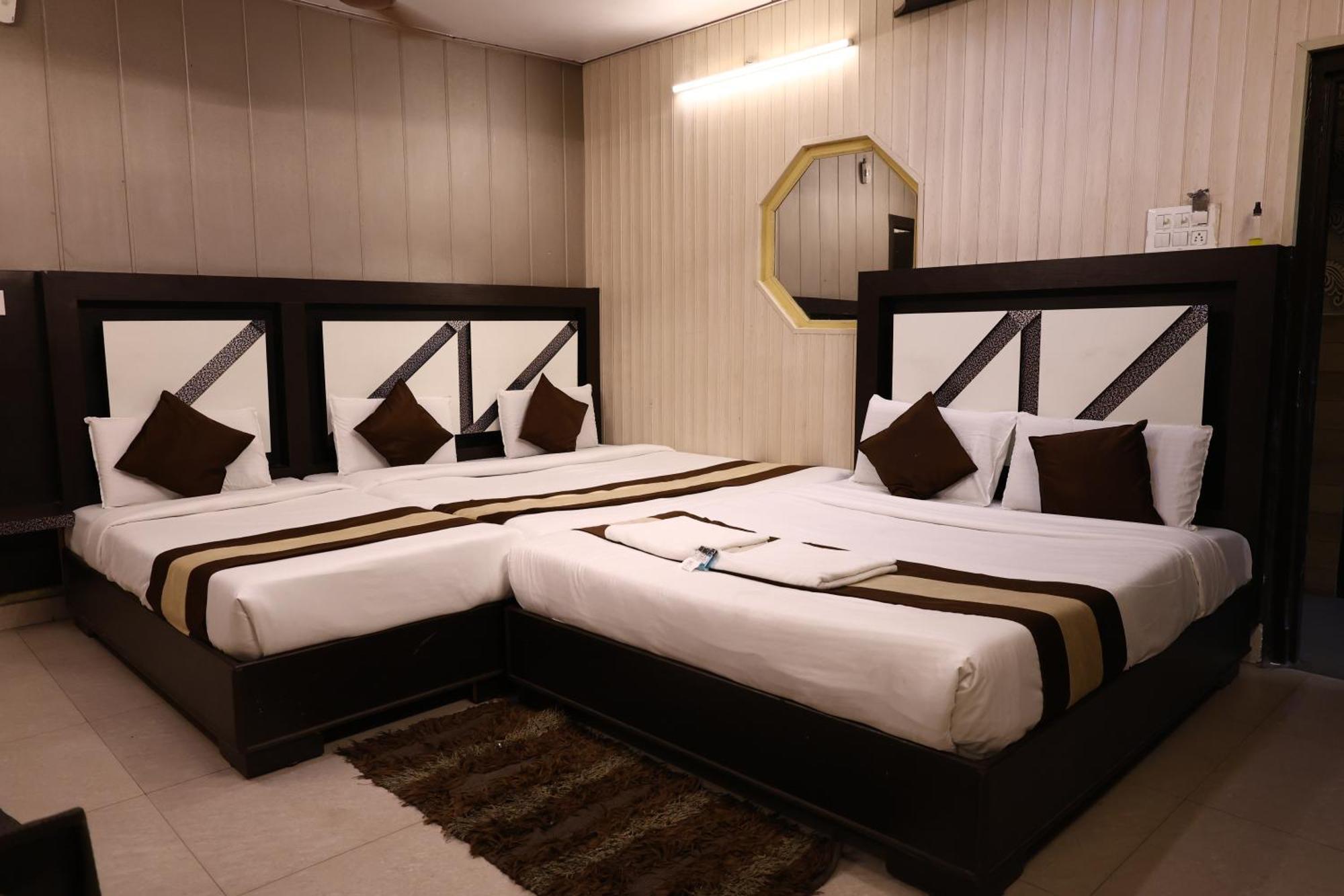 Hotel Pardesi Haridwār Dış mekan fotoğraf
