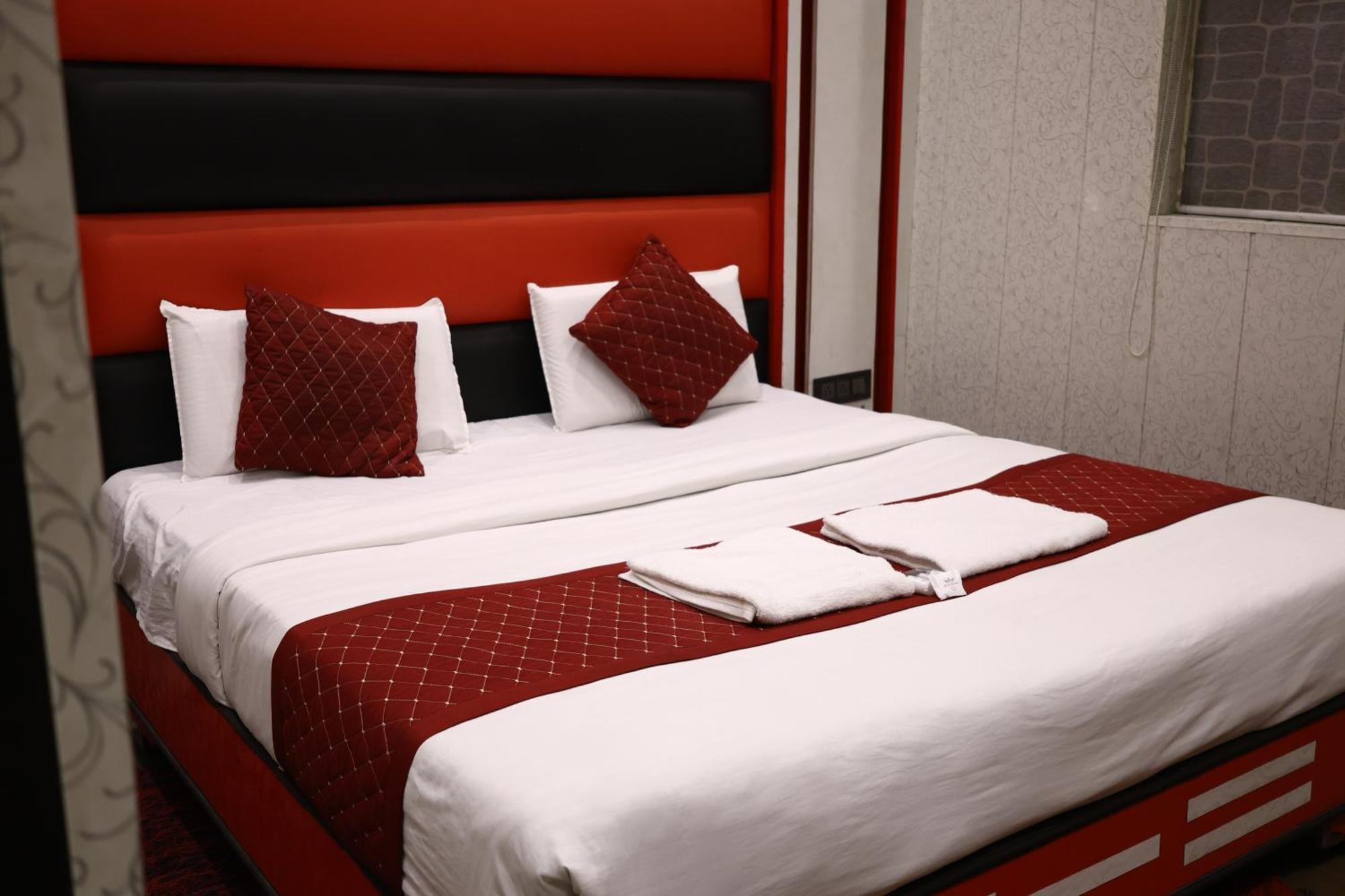 Hotel Pardesi Haridwār Dış mekan fotoğraf