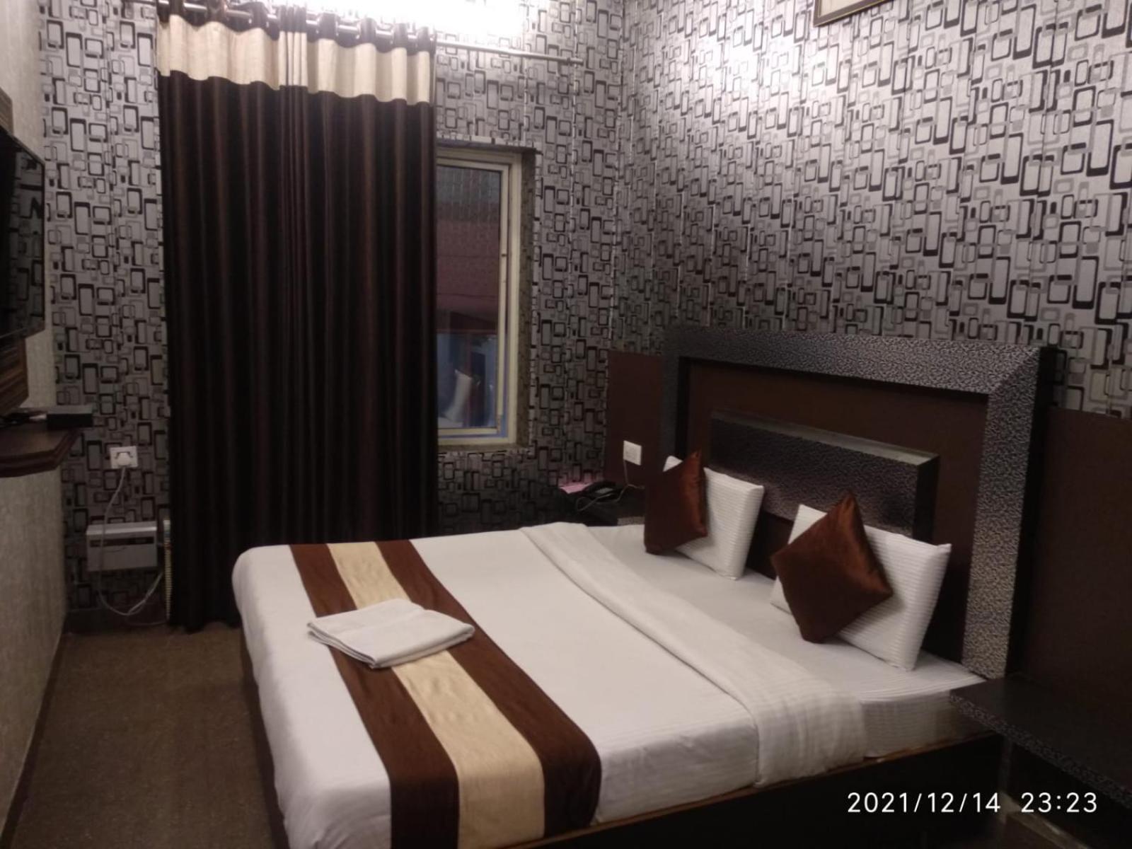 Hotel Pardesi Haridwār Dış mekan fotoğraf