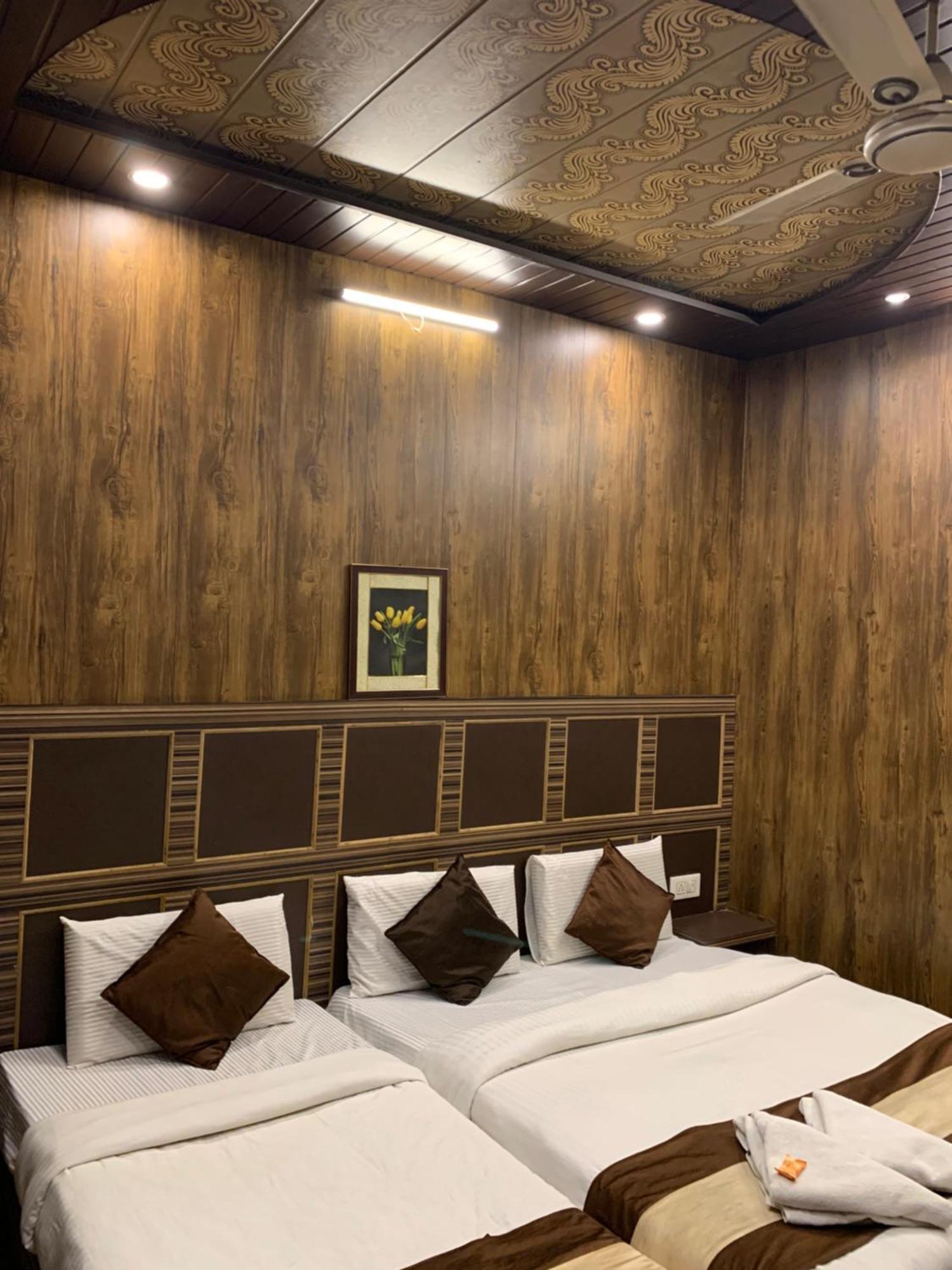 Hotel Pardesi Haridwār Dış mekan fotoğraf