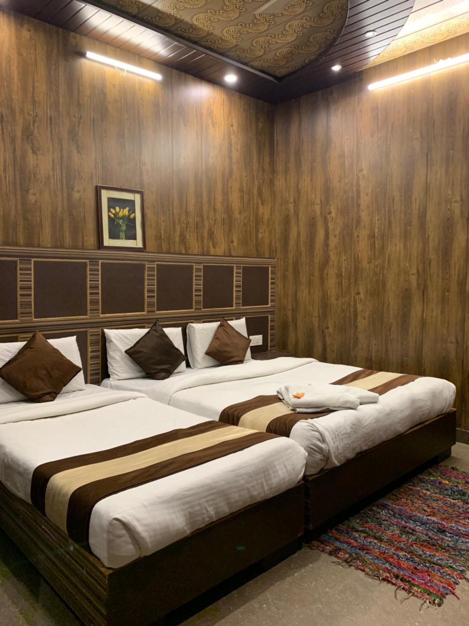 Hotel Pardesi Haridwār Dış mekan fotoğraf