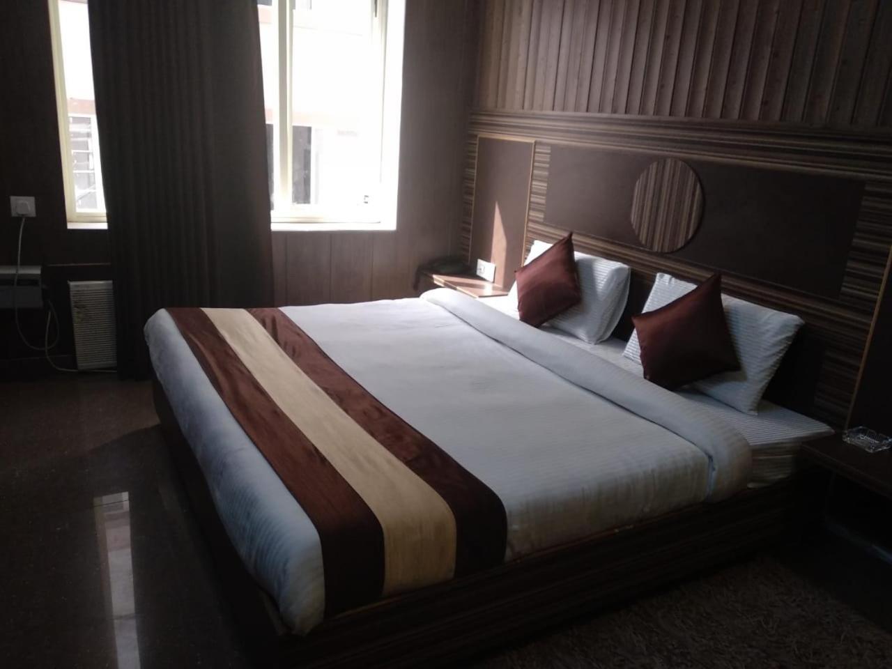 Hotel Pardesi Haridwār Dış mekan fotoğraf