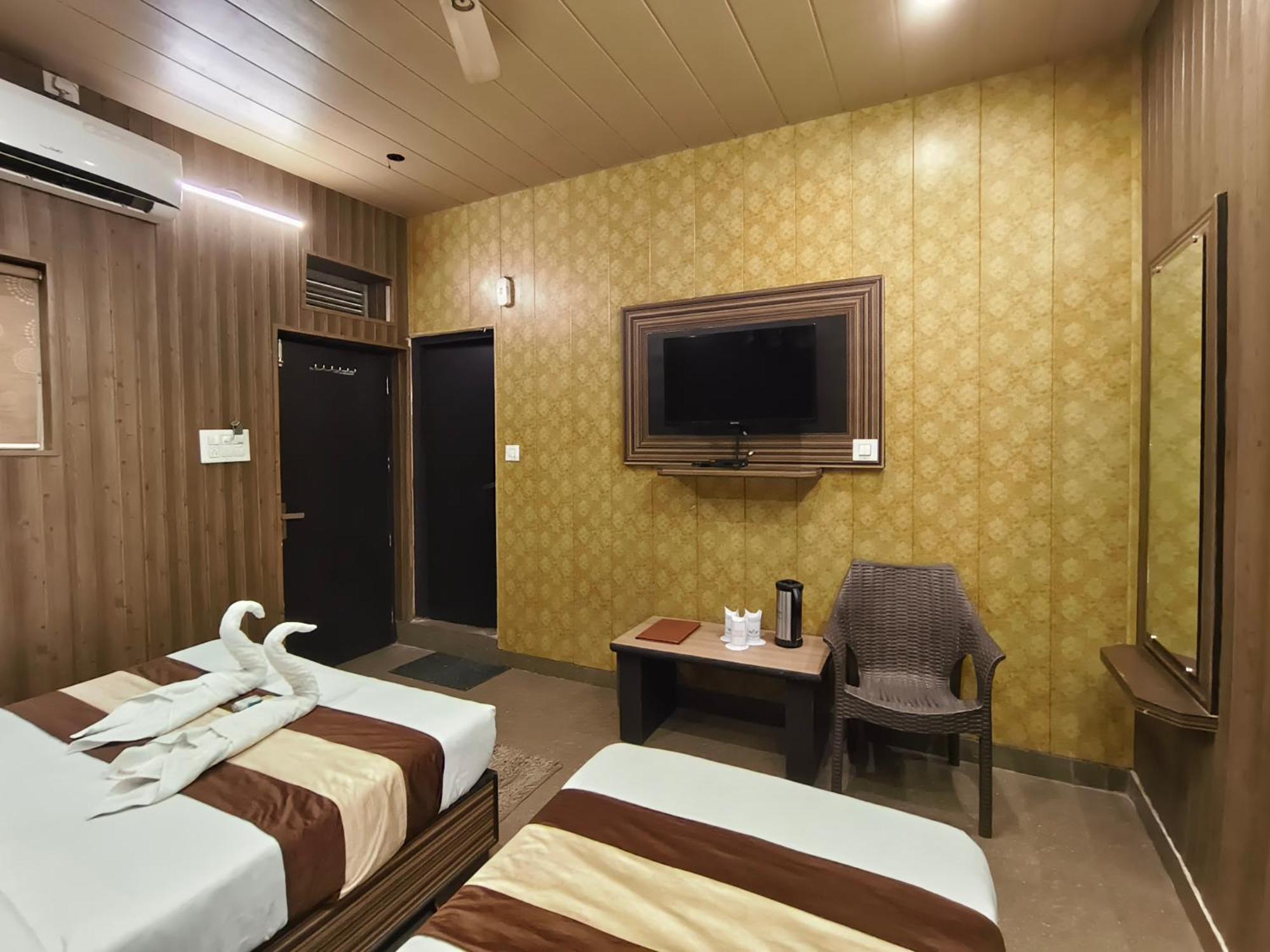 Hotel Pardesi Haridwār Dış mekan fotoğraf